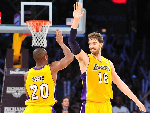 lakers blazers pau meeks